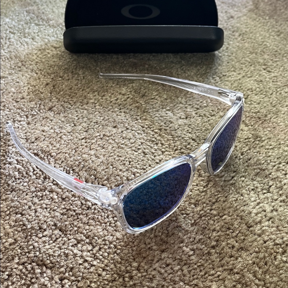 Oakleys - Picture 2 of 3